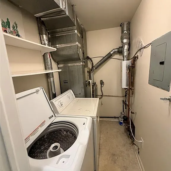15802 Orchard Ln — Photo 6