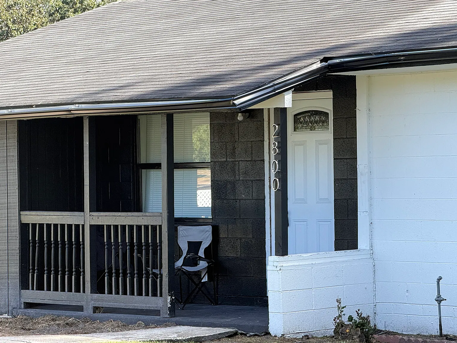 3 bed, 1.5 bath, 1400 sqft, $1,500 — Photo 3