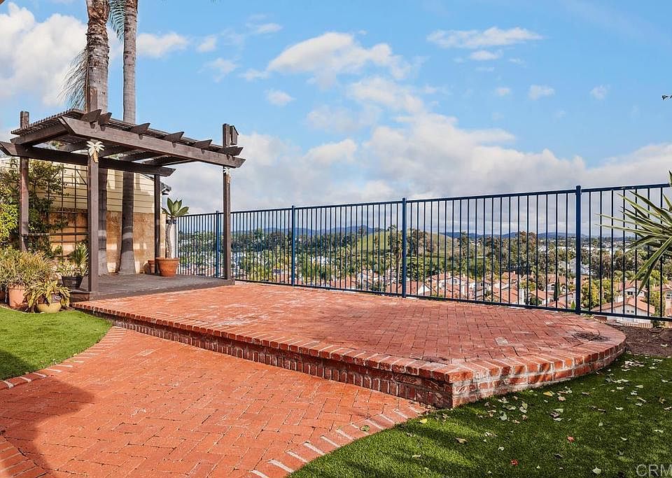 1777 Avenida Vista Labera, Oceanside, CA 92056 Zillow