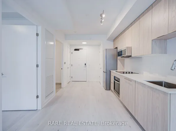 2501 Saw Whet Blvd #312, Oakville, ON L6M 5M9