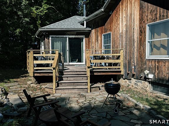 2nd image of 79 Wesley Avenue