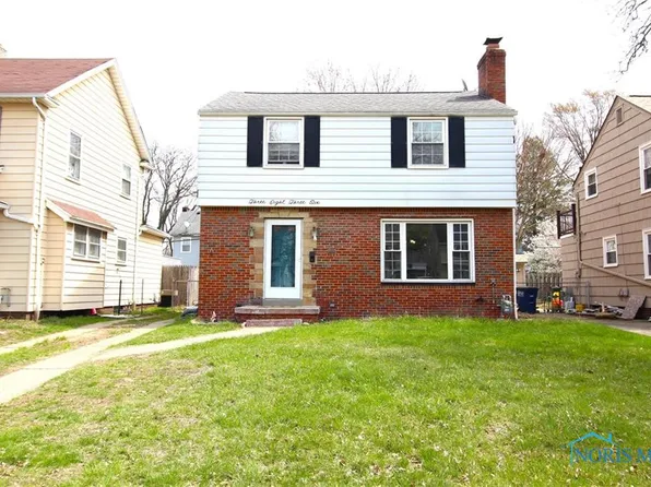 3836 Woodmont Rd, Toledo, OH 43613