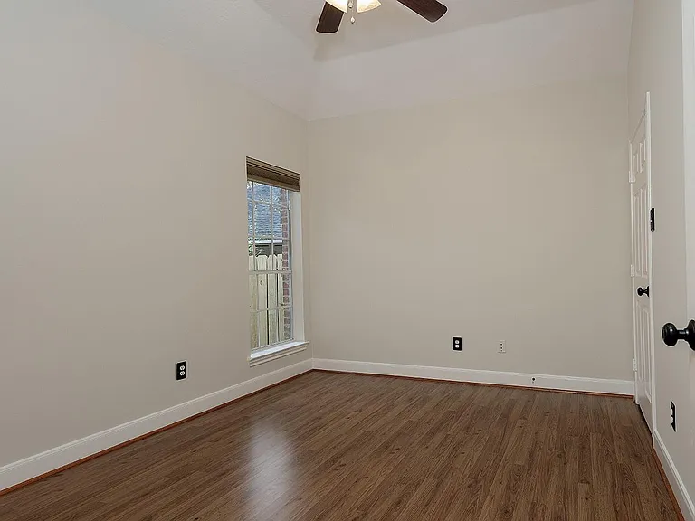 38 Eagle Mead Pl — Photo 24