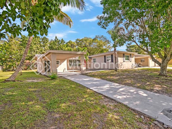 525 Dolphin Dr