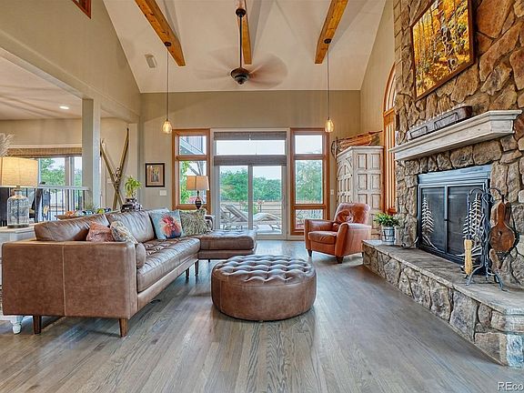 4th image of 4718 Lonetree Dr
