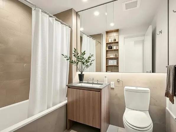 577 Baltic Street image 4 of 11