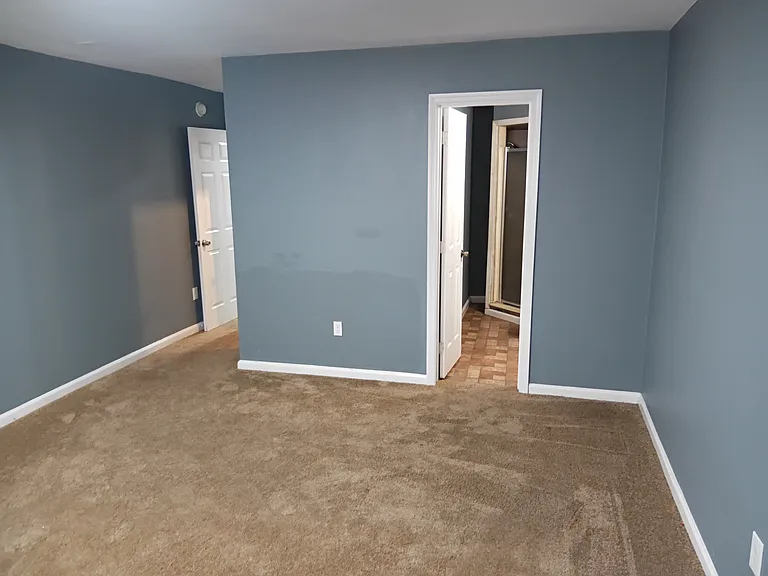11627 Fleming Dr — Photo 7