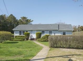 108 Miankoma Ln, Amagansett, NY 11930