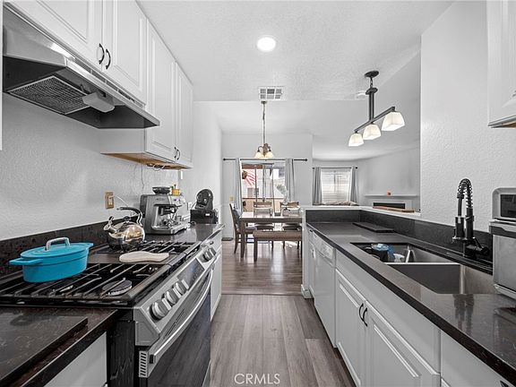 3rd image of 24242 Sylvan Glen Rd Unit G