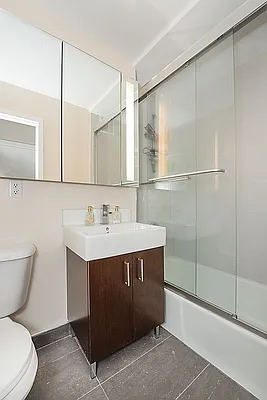 Rented by Bold New York | media 36