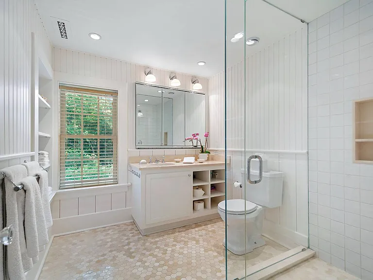 219 Quimby Ln — Photo 25