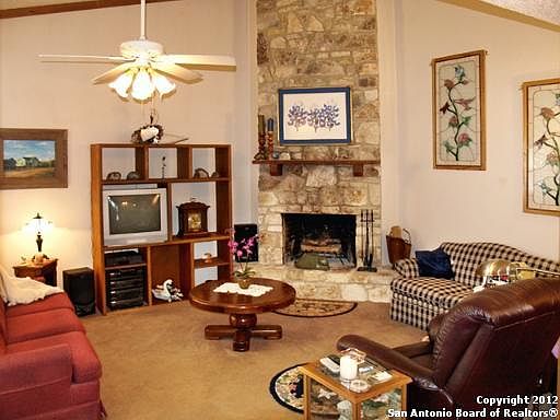 5th image of 527 OAK PARK DR #527