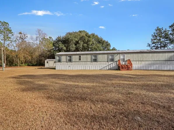 317 Baby Ln, Jesup, GA 31546