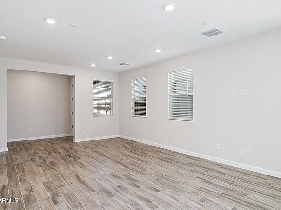 4th image of 21013 N 58TH Place
