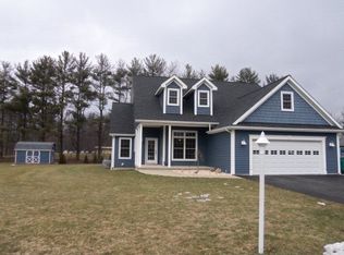 12330 Dogwood Ln, Conneaut Lake, PA 16316
