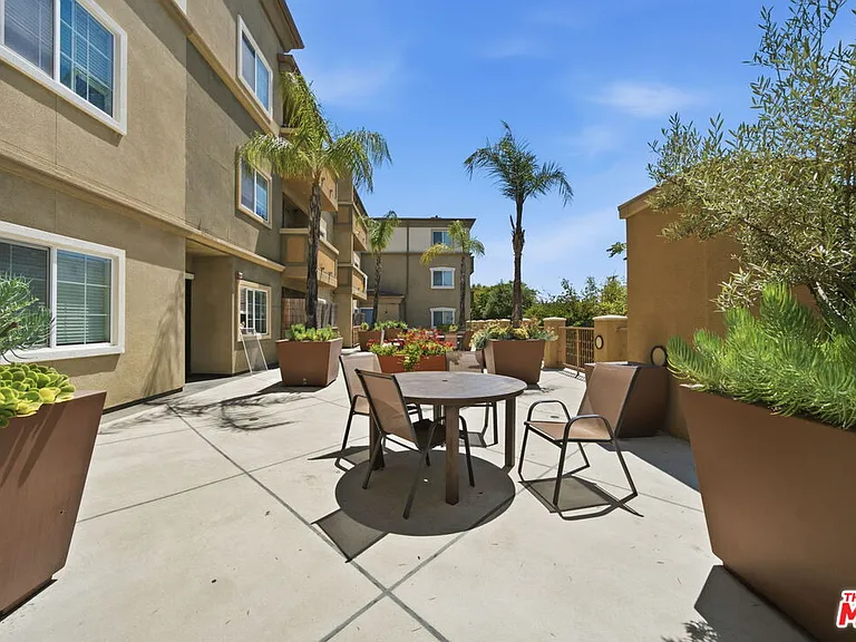 1408 W Washington Blvd #303 — Photo 27