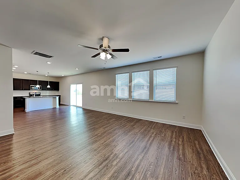 4820 Weber Ct — Photo 8