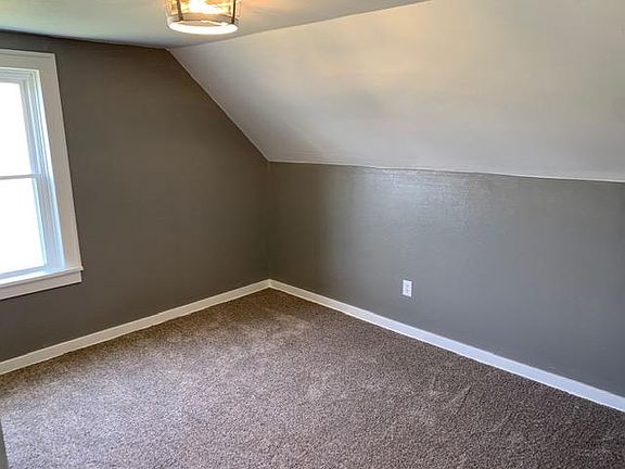 4th image of 3339 Portland Blvd