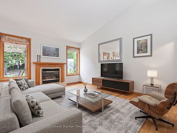 3rd image of 11 Keating Dr