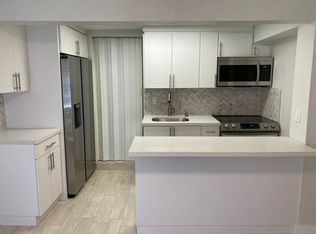 4880 NW 6th St #4880, Miami, FL 33126