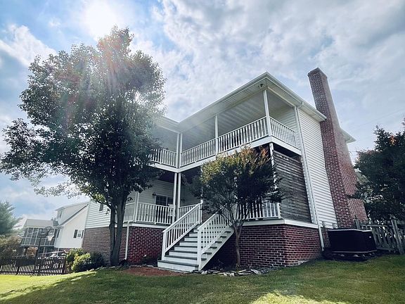 3rd image of 197 Highland Hills Dr