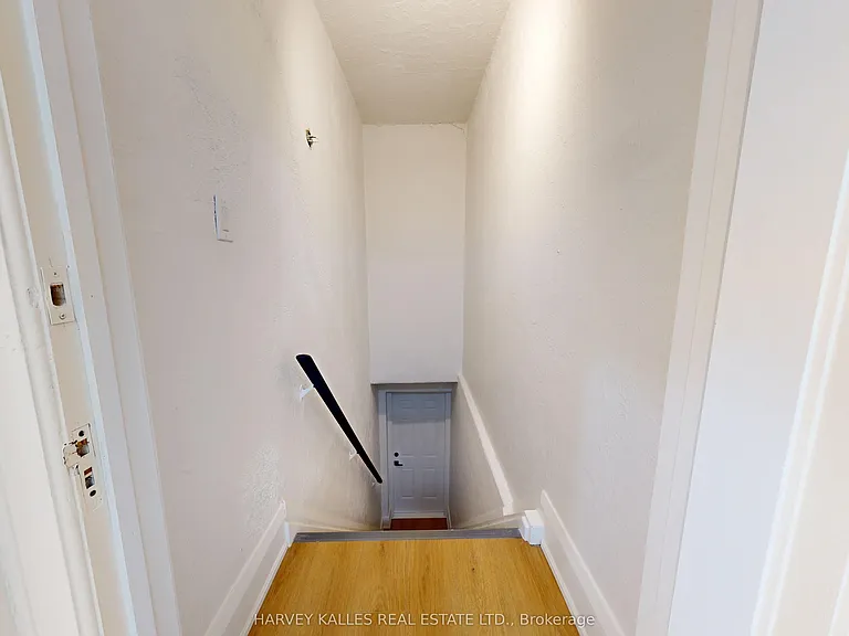1216 Avenue Rd #2 — Photo 30