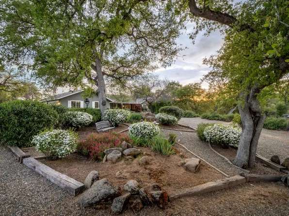 41797 River Knolls Way, Coarsegold, CA 93614