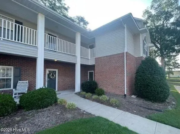 2225 Locksley Woods Dr APT D, Greenville, NC 27858