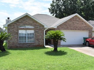 38 5th St, Shalimar, FL 32579
