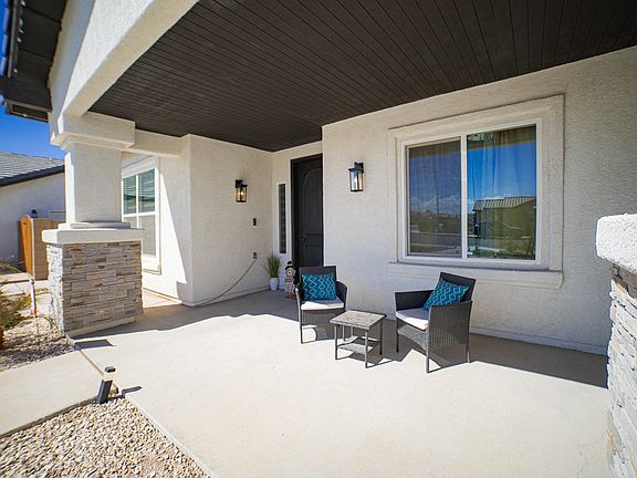 5th image of 3982 S 34th Dr