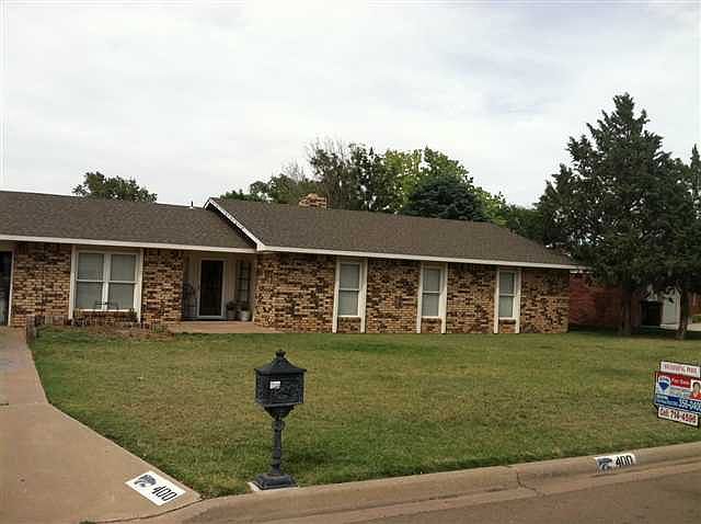 1st image of 400 Diamondhead Dr