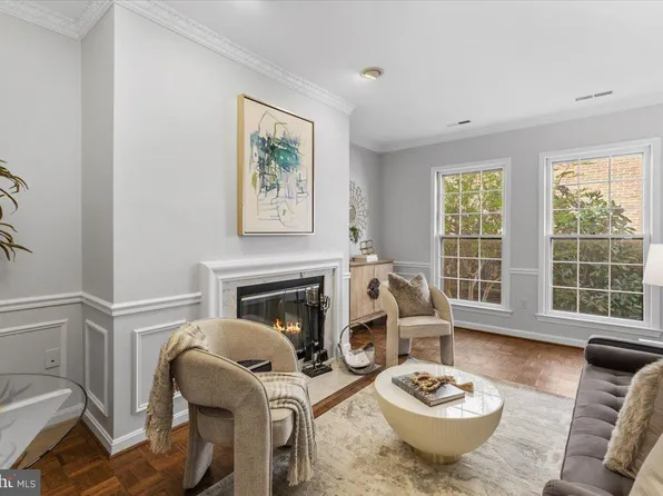 208 Justice Ct NE #44, Washington, DC 20002