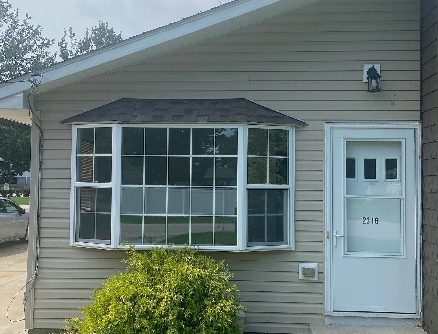 2 bed, 1100 sqft, $1,500 — Photo 1