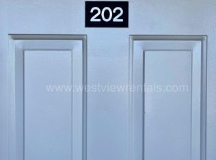 139 Prince Ave #202, Bellingham, WA 98226