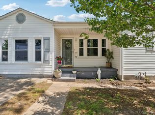 1007 N McKinley Ave, Sand Springs, OK 74063