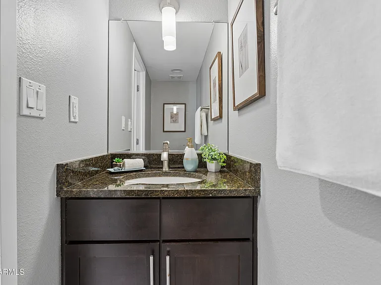 7845 E Valley Vista Dr — Photo 12
