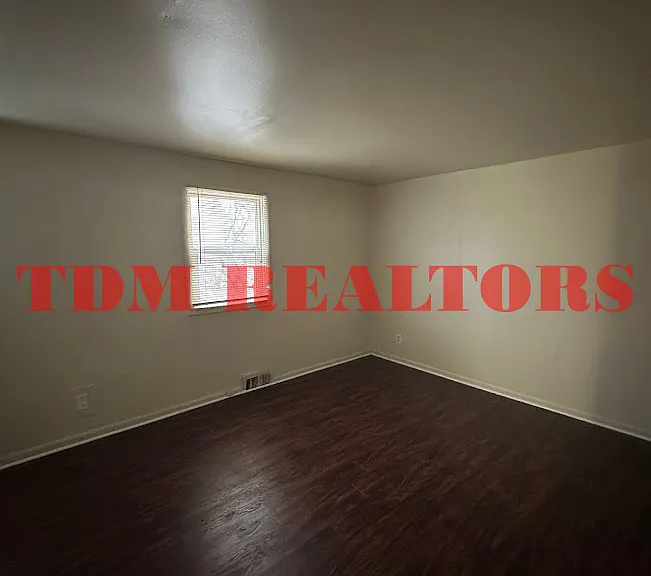 1031 Ingleside Ave #2 — Photo 4