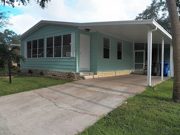 2nd image of 10020 Oak Forest Dr