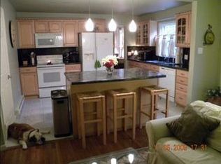 2609 Mahantongo St, Pottsville, PA 17901