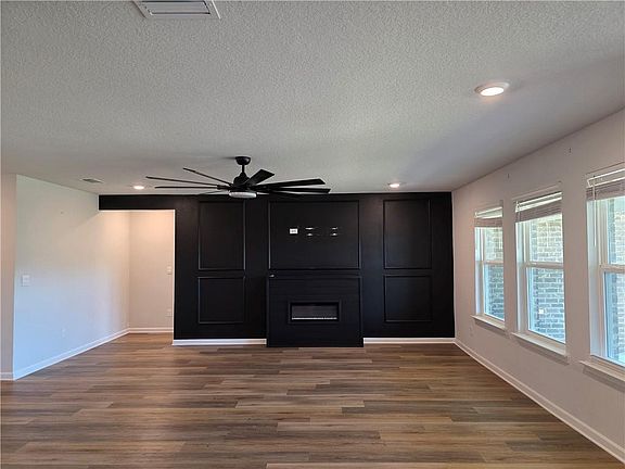 4th image of 4356 Valor Ridge Way W