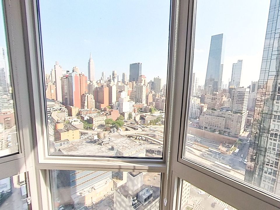 1st image of 561 10th Ave APT 30D