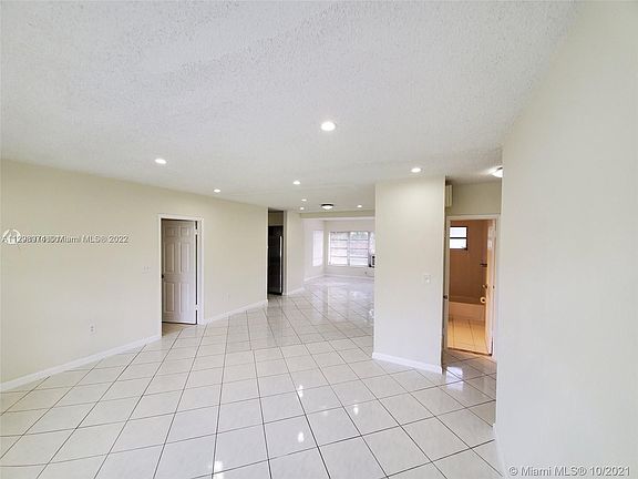 5th image of 1630 NE 157th Ter #0