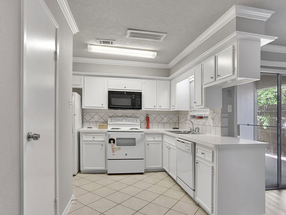 1st image of 8710 Ilona Ln APT 3