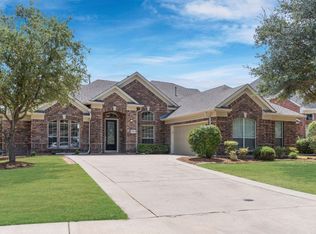9702 Garrett Dr, Rowlett, TX 75089