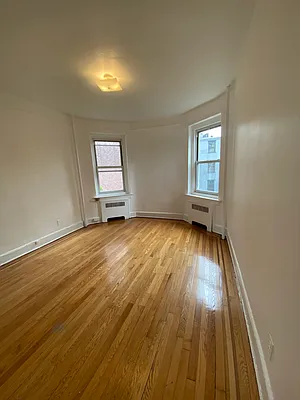 Rented by Joanne Gay Realty Inc | media 9