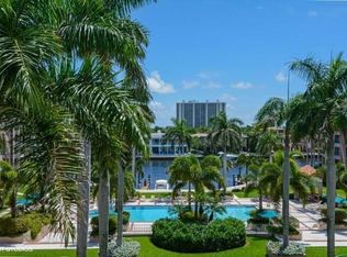 100 SE 5th Ave PENTHOUSE 17, Boca Raton, FL 33432