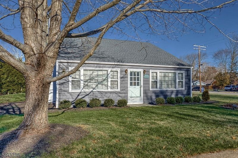 61 W Main St, Mendham, NJ 07945 | Zillow