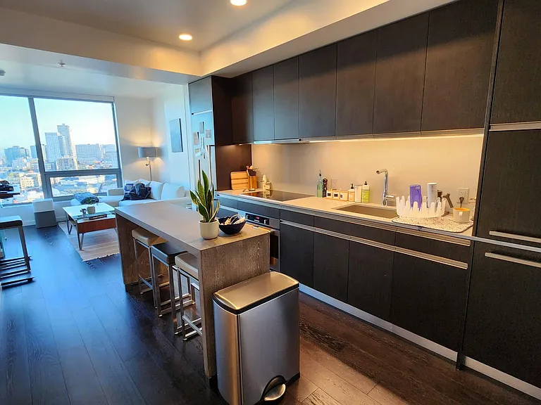 1808 Minor Ave #3300 — Photo 2