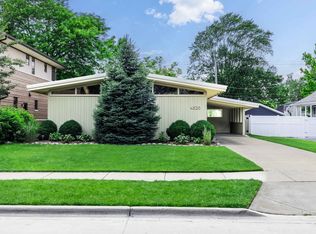 4520 Lawn Ave, Western Springs, IL