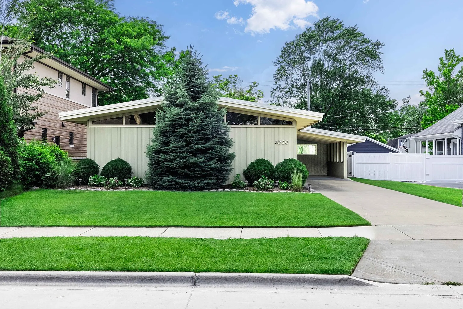 4520 Lawn Ave photo 1